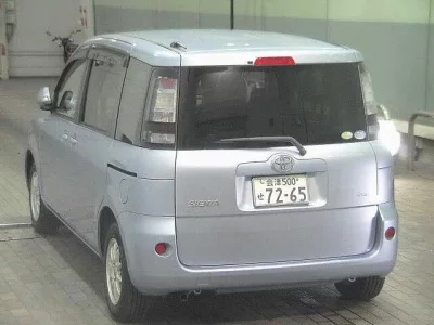 Toyota SIENTA