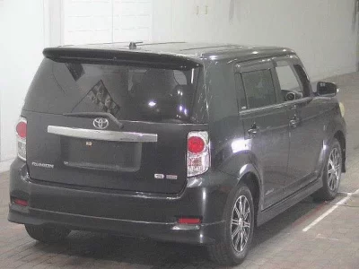 Toyota COROLLA RUMION