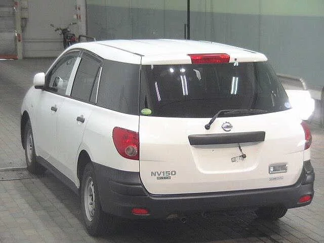 Nissan AD