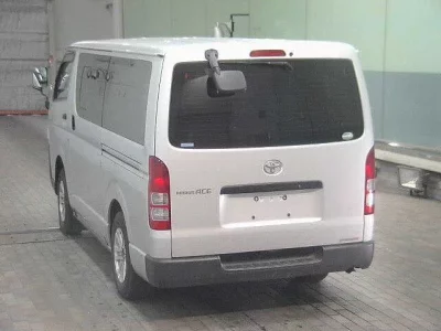 Toyota REGIUS ACE VAN