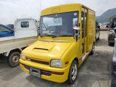 Daihatsu MIRA