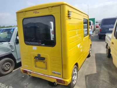 Daihatsu MIRA