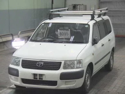 Toyota SUCCEED