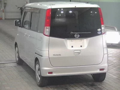 Nissan ROOX