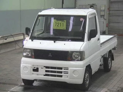 Mitsubishi MINICAB TRUCK