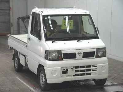 Nissan CLIPPER TRUCK