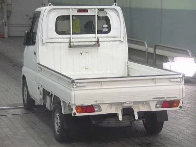 Nissan CLIPPER TRUCK