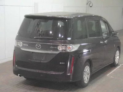 Mazda BIANTE