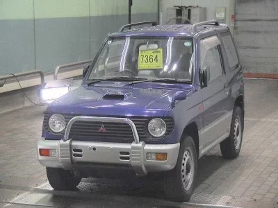Mitsubishi PAJERO MINI