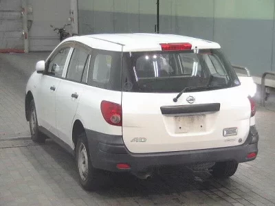 Nissan AD