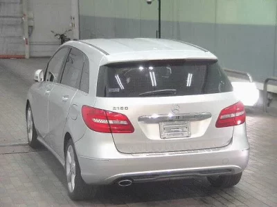 Mercedes-Benz B CLASS