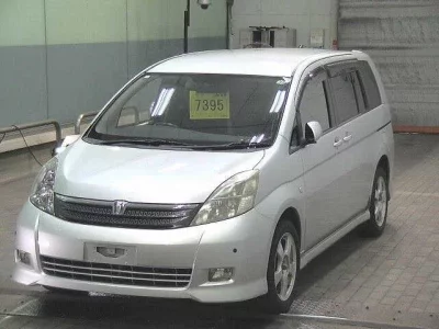 Toyota ISIS