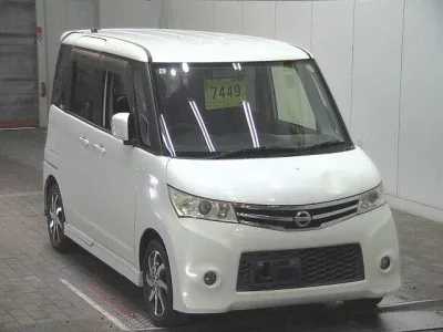 Nissan ROOX