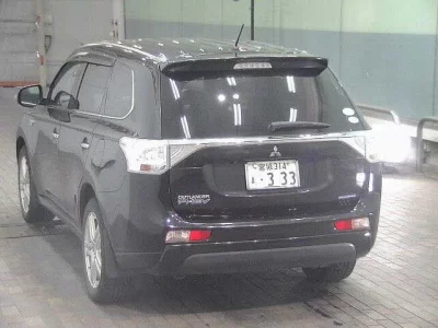 Mitsubishi OUTLANDER PHEV