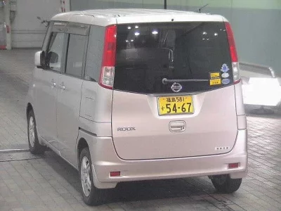Nissan ROOX
