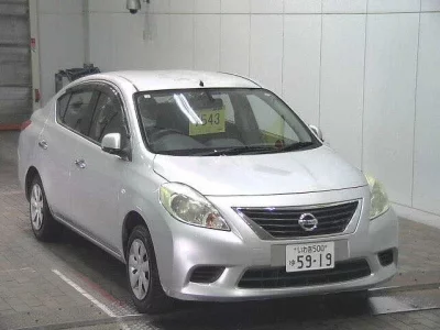 Nissan TIIDA LATIO
