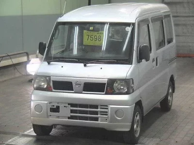 Nissan CLIPPER VAN
