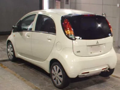 Mitsubishi I