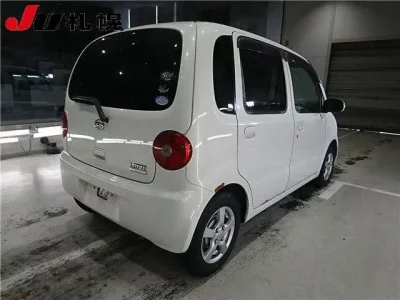 Daihatsu MOVE LATTE