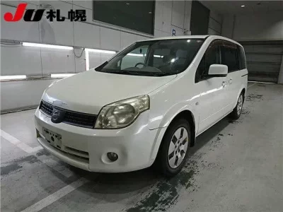 Nissan LAFESTA