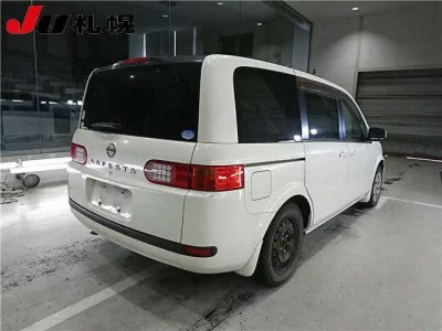 Nissan LAFESTA