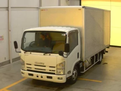 Isuzu ELF