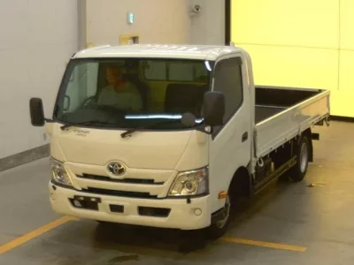 Toyota DYNA