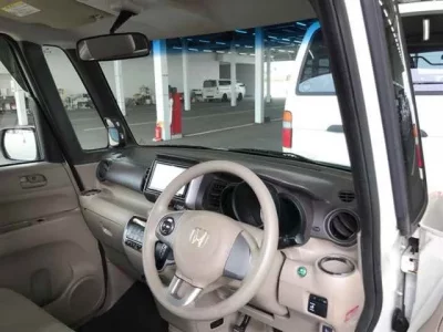 Honda N BOX PLUS