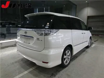 Toyota ESTIMA HYBRID