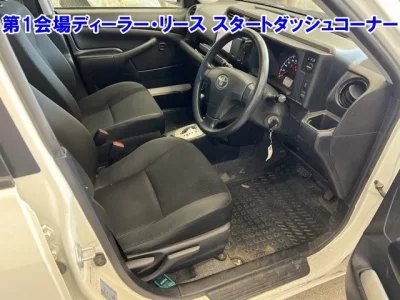 Toyota SUCCEED