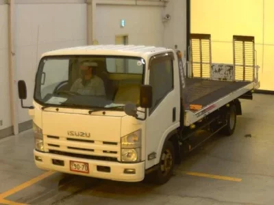 Isuzu ELF