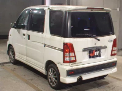 Daihatsu Atrai Wagon