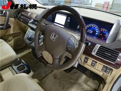 Honda ELYSION