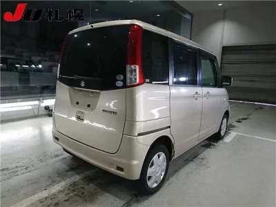 Suzuki PALETTE