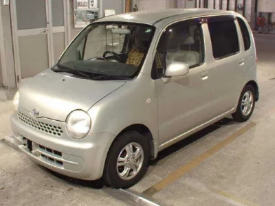 Daihatsu MOVE LATTE