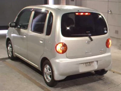 Daihatsu MOVE LATTE