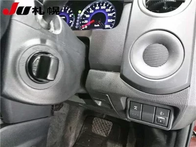 Mazda VERISA