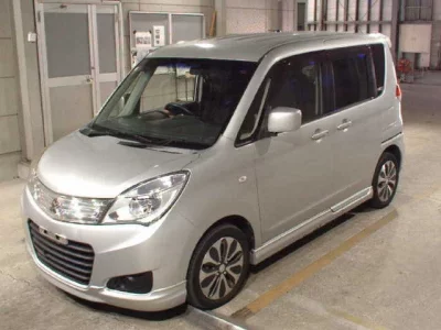 Mitsubishi DELICA D2