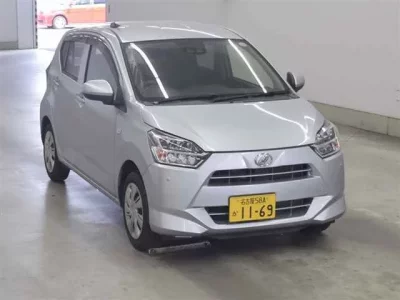 Daihatsu MIRA E S