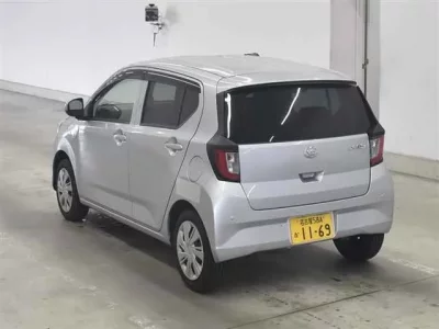 Daihatsu MIRA E S