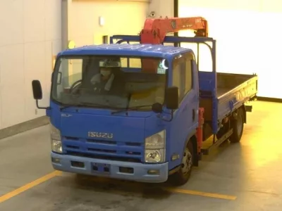 Isuzu ELF