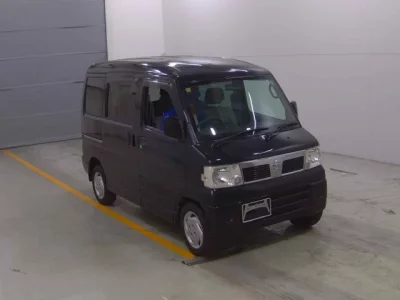 Nissan CLIPPER RIO