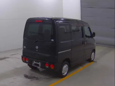 Nissan CLIPPER RIO