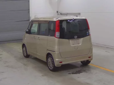 Nissan ROOX
