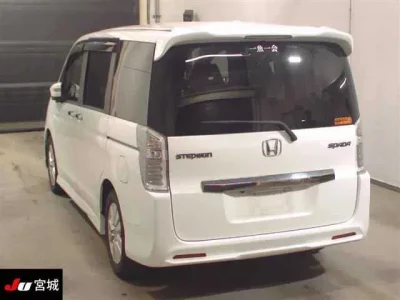 Honda STEP WAGON