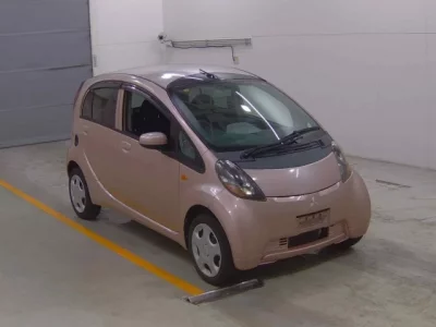 Mitsubishi I