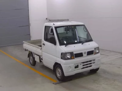 Nissan CLIPPER TRUCK