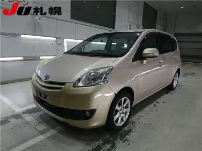 Toyota PASSO SETTE