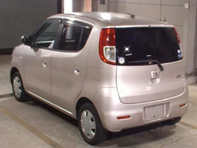 Suzuki MRWAGON