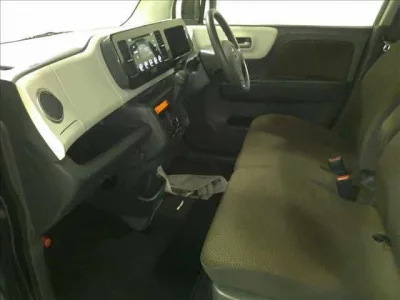 Suzuki MRWAGON
